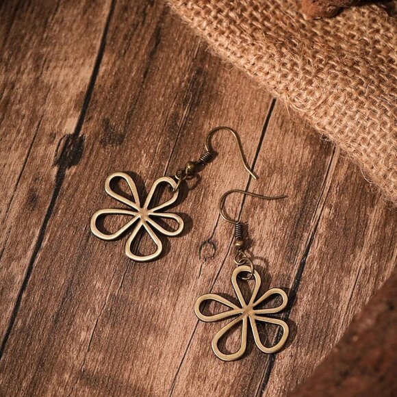 Ethnic Boho Colorful Braided Rope Necklace, Multi-Layered, Wooden Beads, Copper - Picture 7 of 7